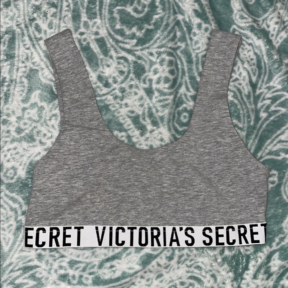 Victoria Secret Sports Bra